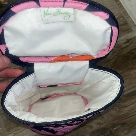 Vera Bradley makeup bag - Picture 2 of 2